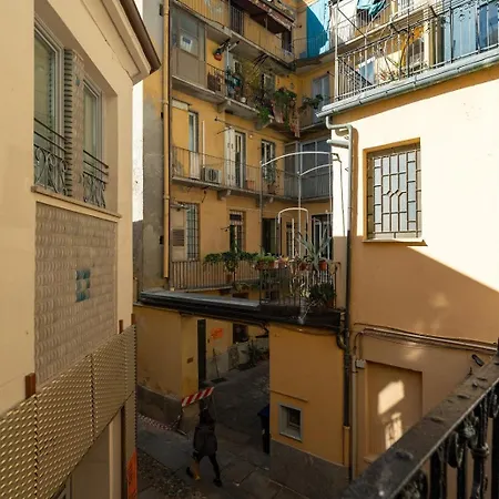 Via Garibaldi - Sweet *